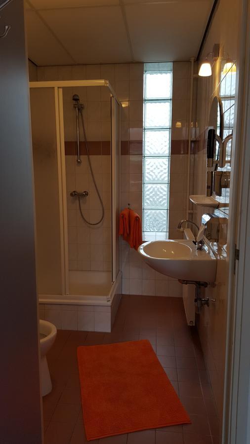 Hotel Ambiente Vlissingen Bagian luar foto
